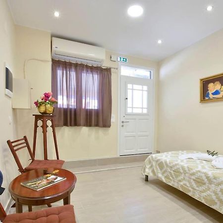 Sarantis Studio Corfu  Bagian luar foto